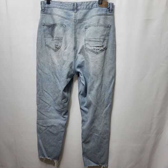American Eagle Women's Curvy Mom Jeans Size 14 Stretch Distressed Ripped Torn - Picture 2 of 9
